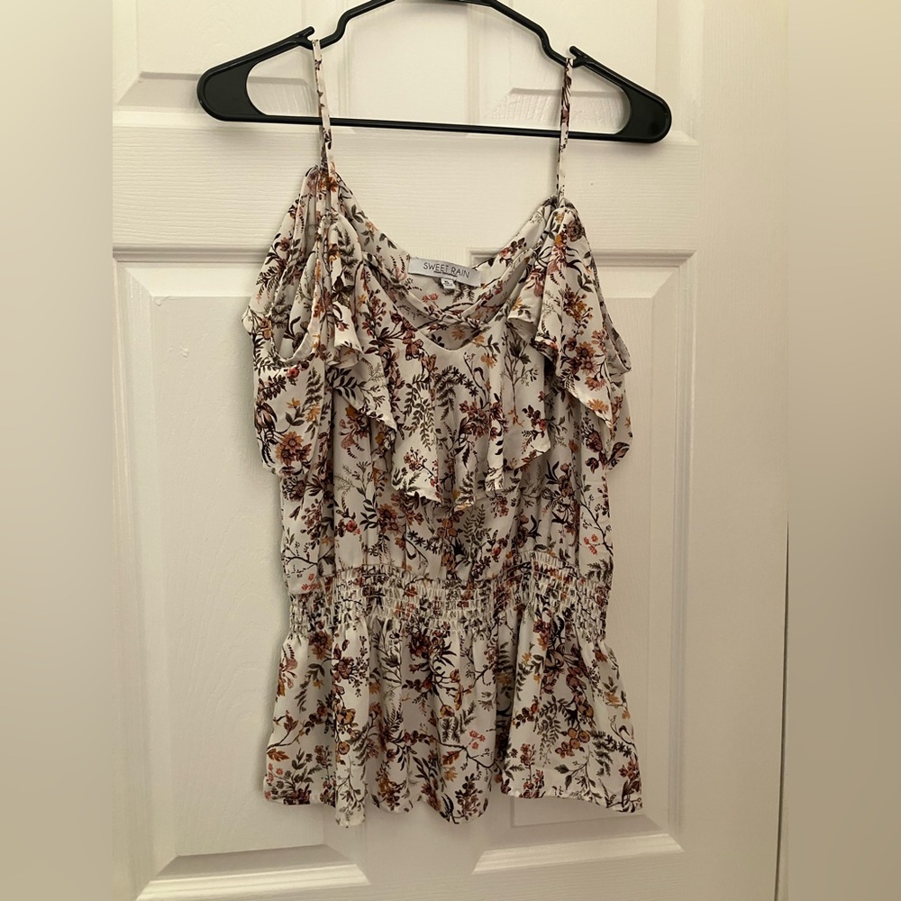 Sweet Rain Floral Cold Shoulder Top XL